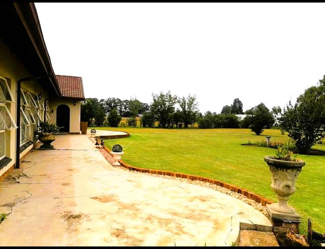 4 BEDROOM HOUSE FOR SALE IN SPAARWATER AH